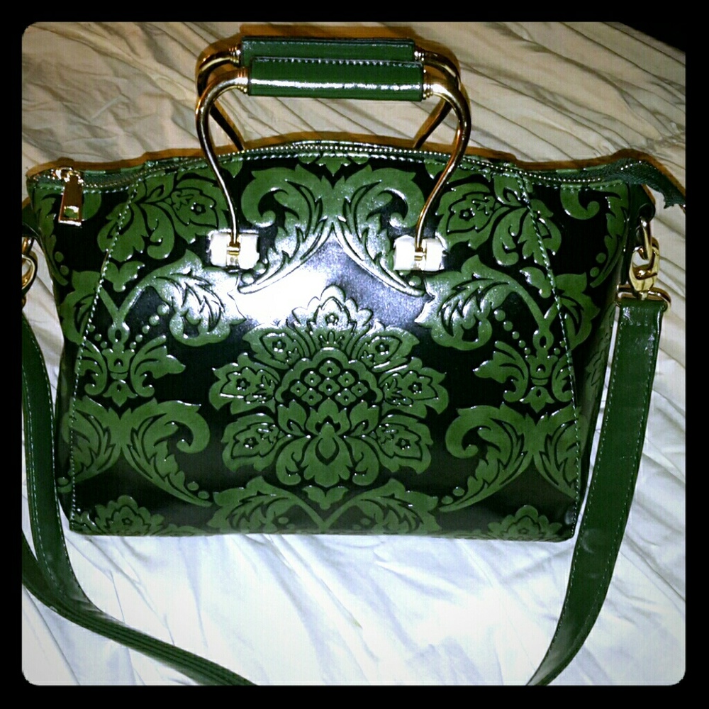 COPY - Host pick !!! Crossbody Floral handbag